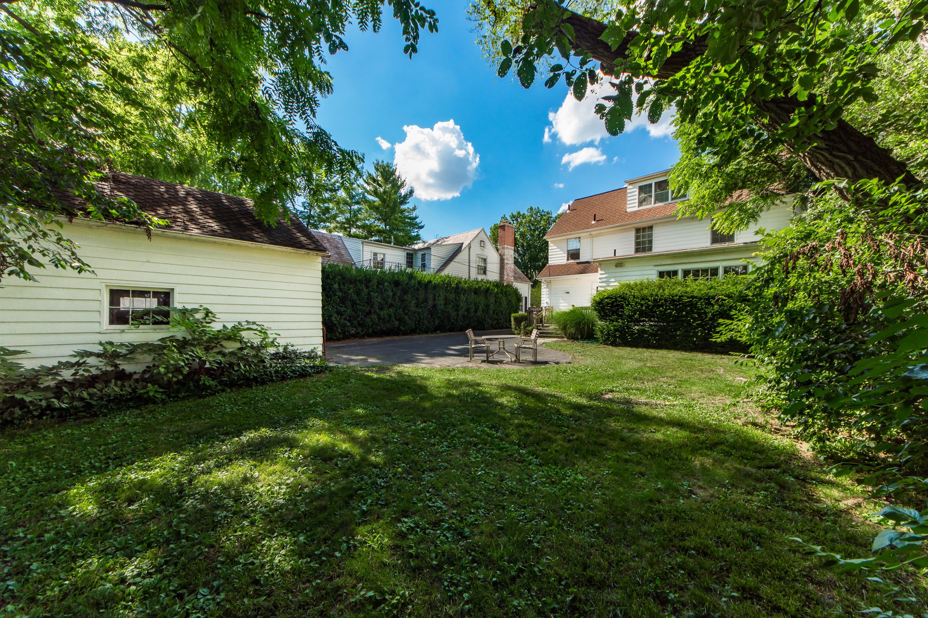 1913 Collingswood Road Columbus, OH 43221 - Photo 44 of 46