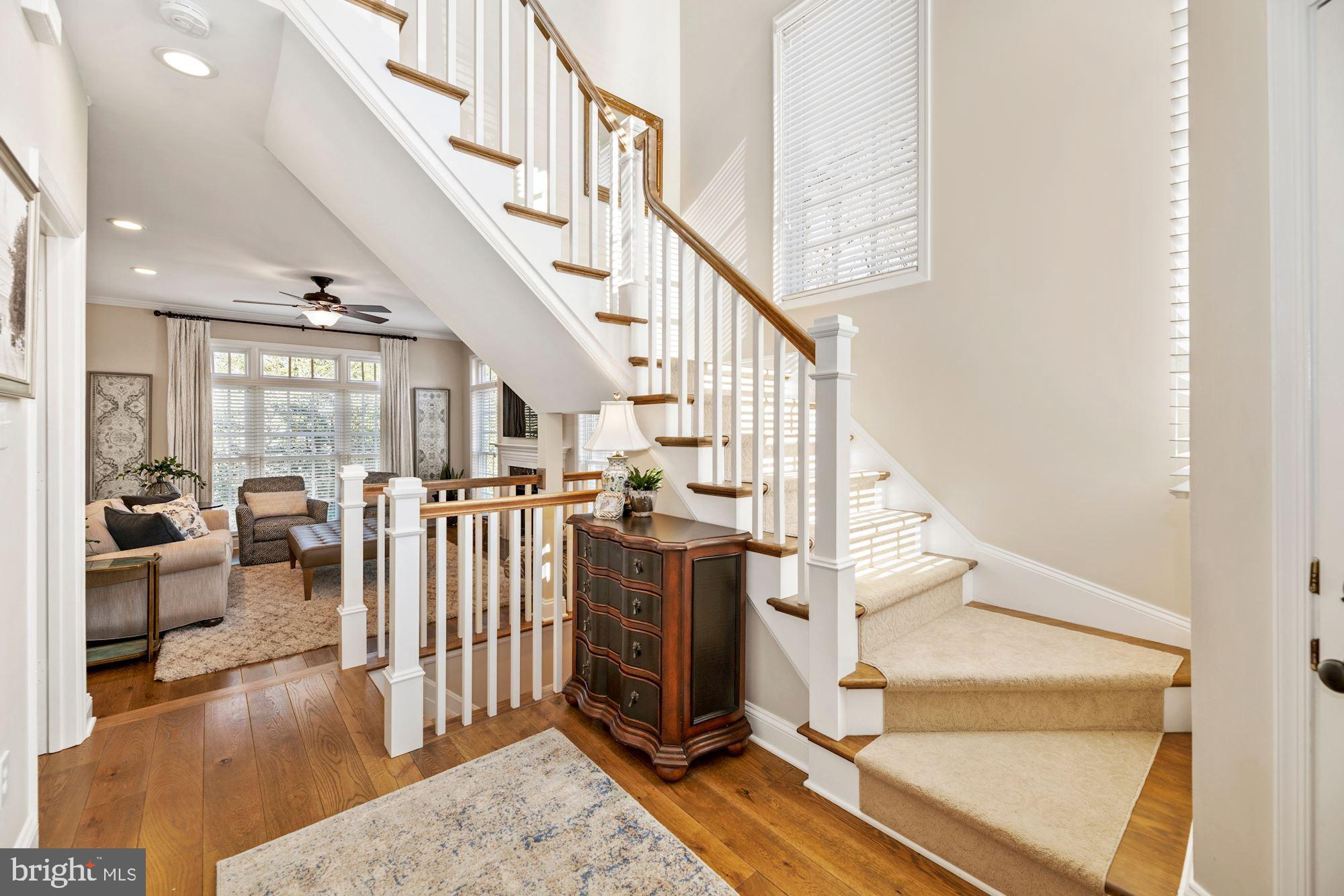 11408 Hollow Timber Way Reston, VA 20194 - Photo 4 of 71 Welcoming 2 Story Foyer w/ Loads of Light
