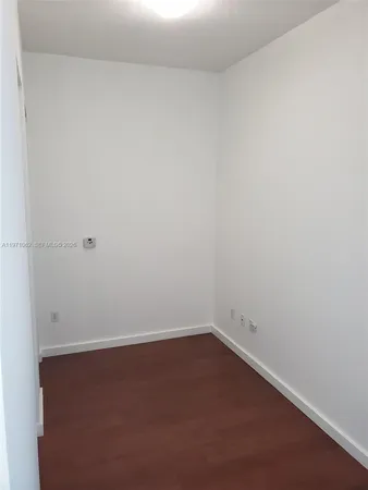 $2,450 | 2200 Northeast 4th Avenue, Unit 606, Miami, FL 33137