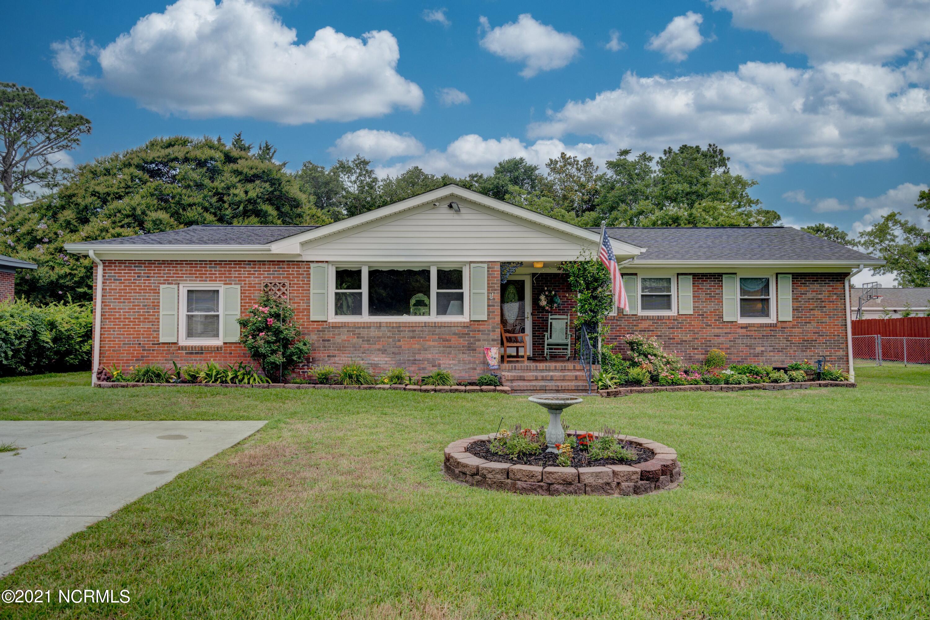 205 Oakhurst Road Wilmington, NC 28409 - Photo 1 of 56 205OakhurstEdit-2