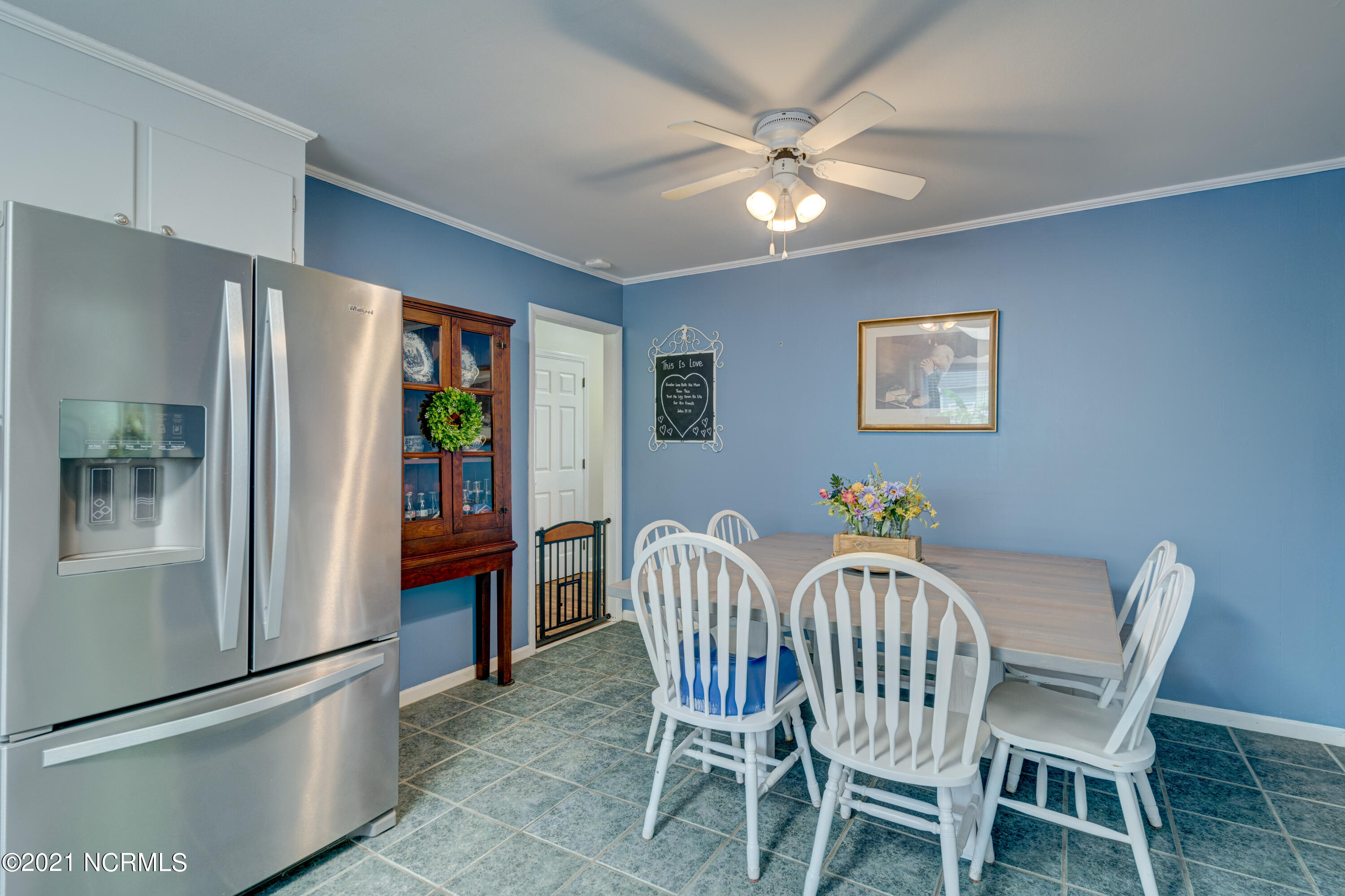 205 Oakhurst Road Wilmington, NC 28409 - Photo 14 of 56 205OakhurstEdit-27