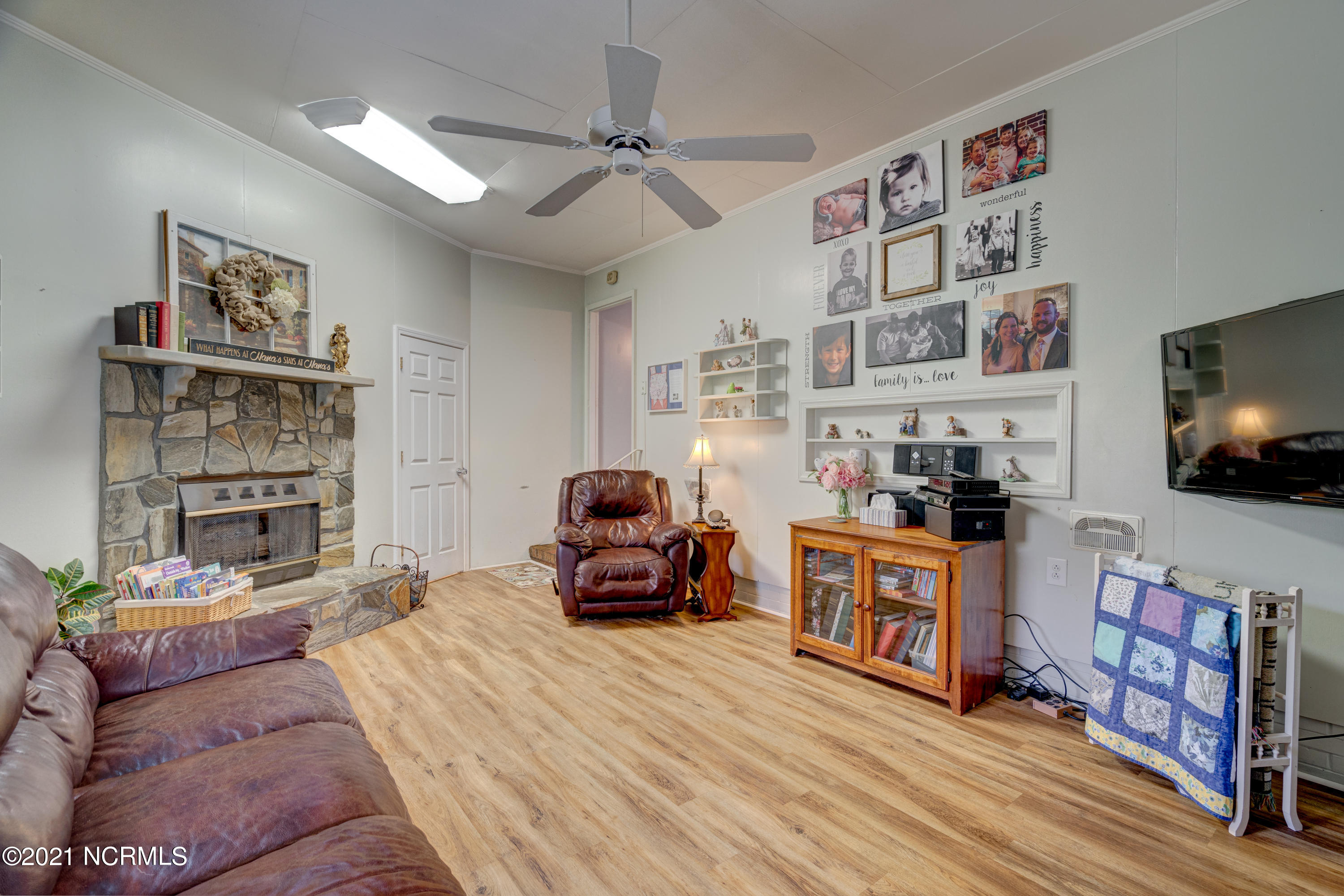 205 Oakhurst Road Wilmington, NC 28409 - Photo 18 of 56 205OakhurstEdit-31