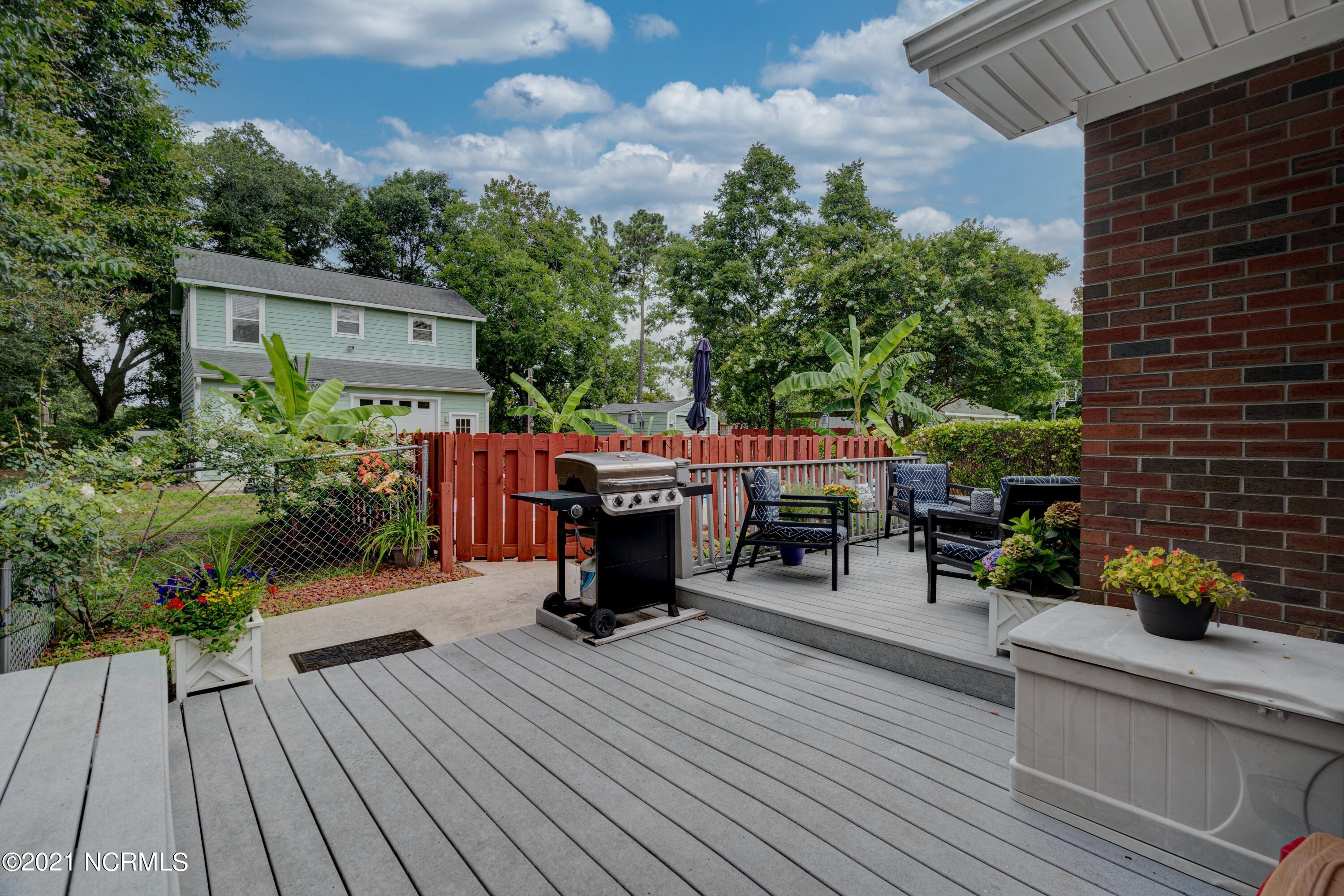 205 Oakhurst Road Wilmington, NC 28409 - Photo 24 of 56 205OakhurstEdit-15