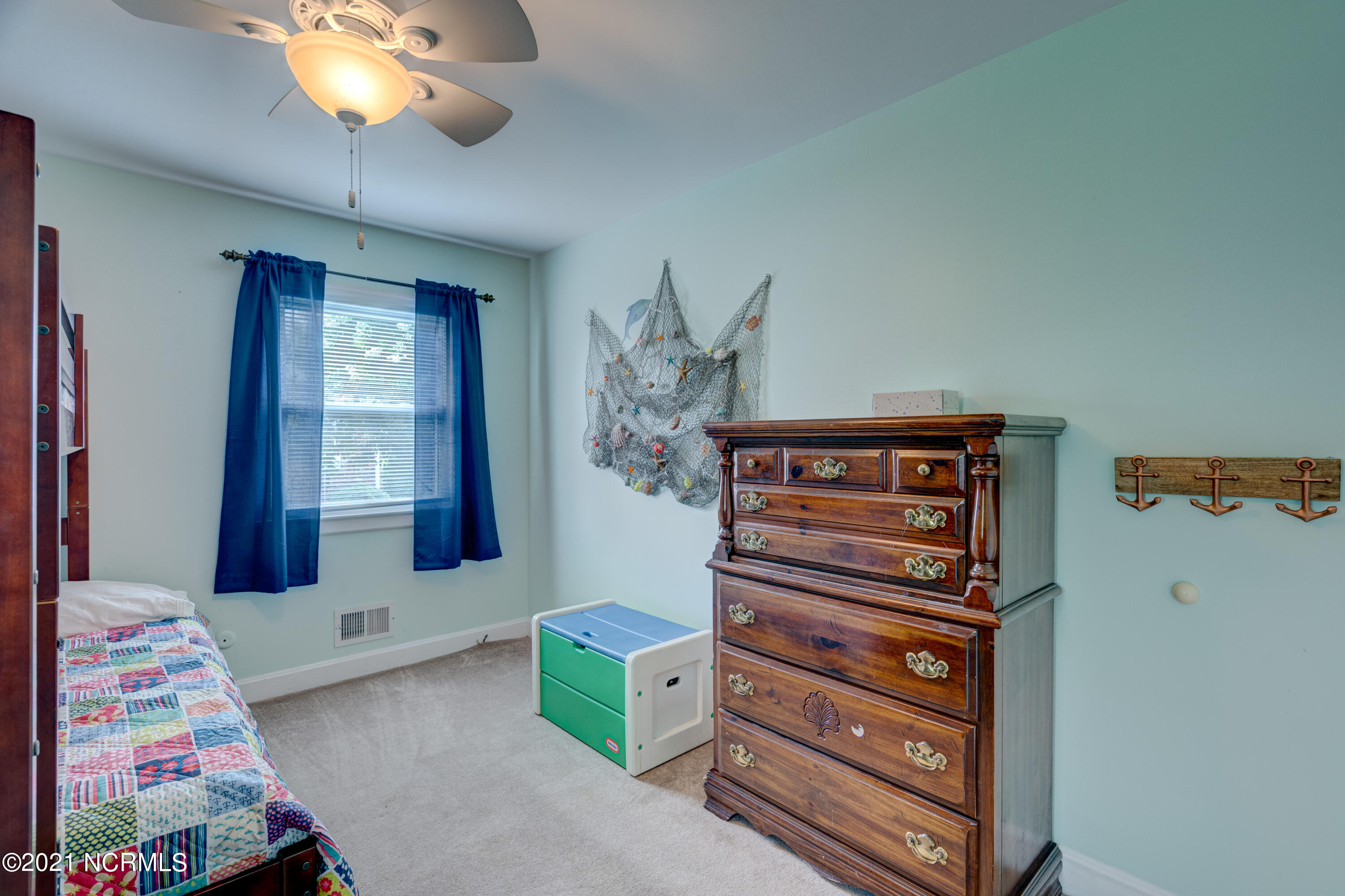 205 Oakhurst Road Wilmington, NC 28409 - Photo 27 of 56 205OakhurstEdit-38