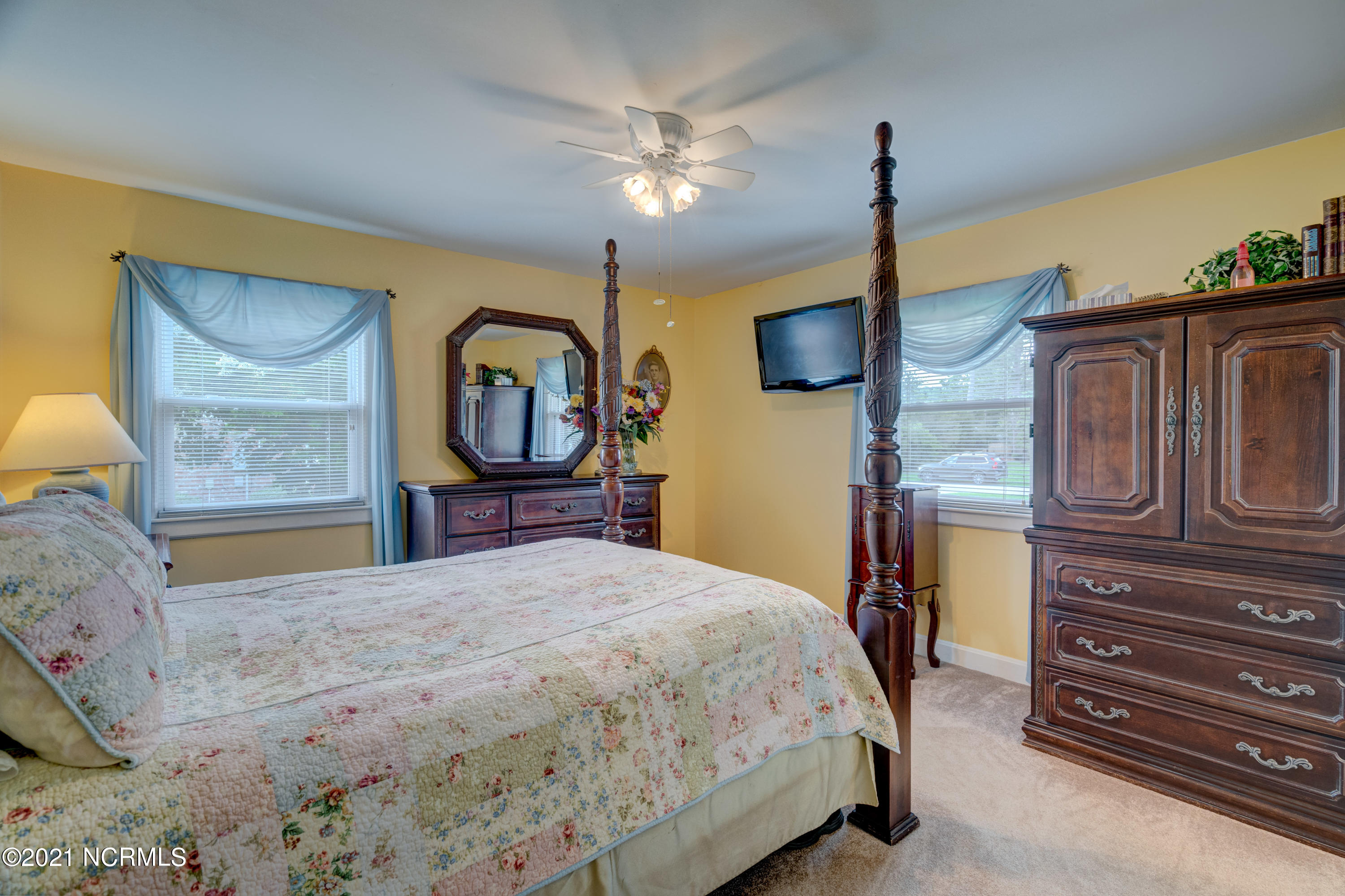 205 Oakhurst Road Wilmington, NC 28409 - Photo 30 of 56 205OakhurstEdit-41