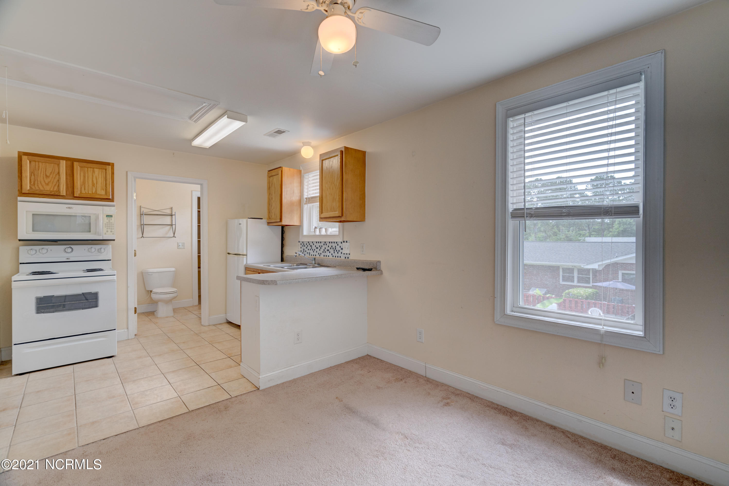 205 Oakhurst Road Wilmington, NC 28409 - Photo 38 of 56 205OakhurstEdit-49