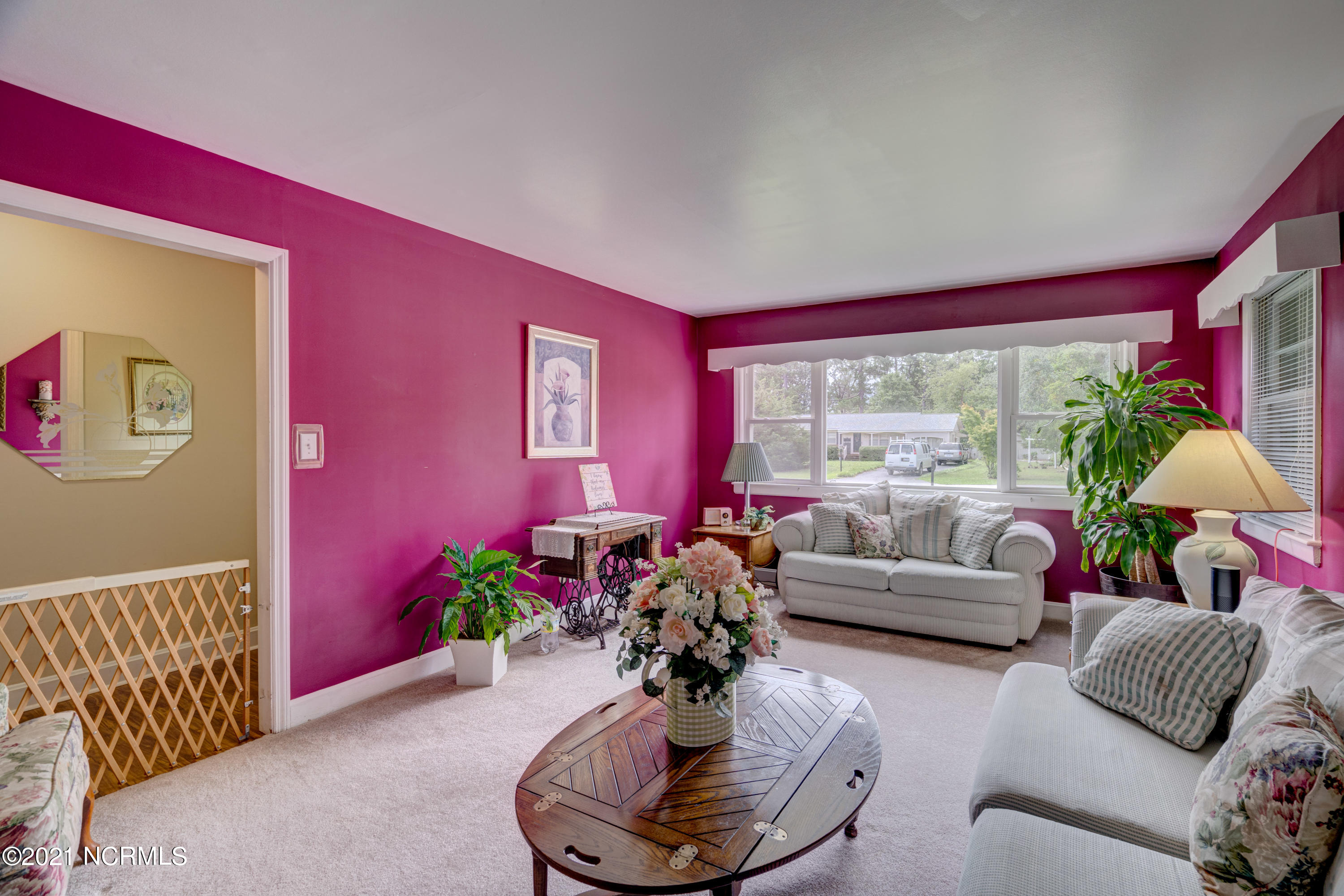 205 Oakhurst Road Wilmington, NC 28409 - Photo 7 of 56 205OakhurstEdit-19
