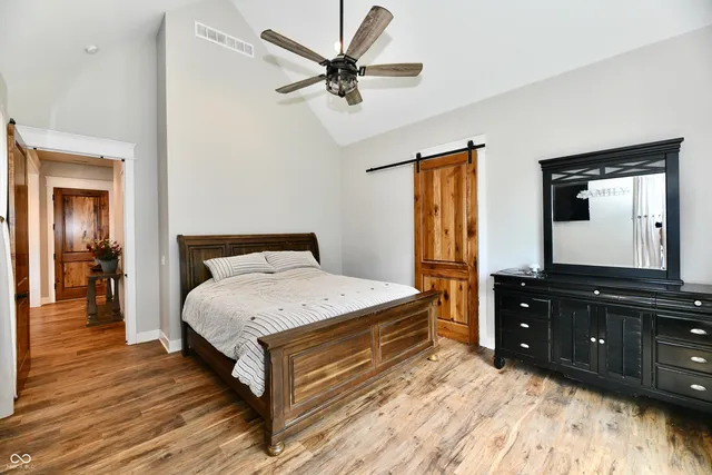 $895,777 | 1284 North Letterman Road, Paragon, IN 46166