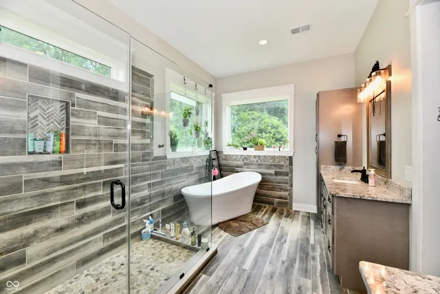 $895,777 | 1284 North Letterman Road, Paragon, IN 46166