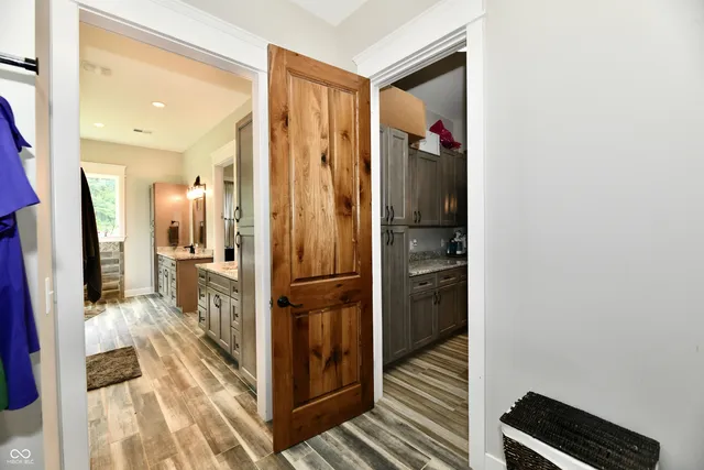 $895,777 | 1284 North Letterman Road, Paragon, IN 46166