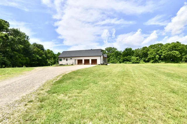 $895,777 | 1284 North Letterman Road, Paragon, IN 46166