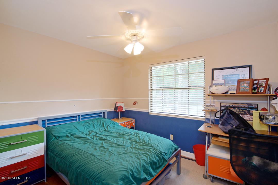 1420 Pinewood Road Jacksonville Beach, FL 32250 - Photo 14 of 22 Bedoom 2