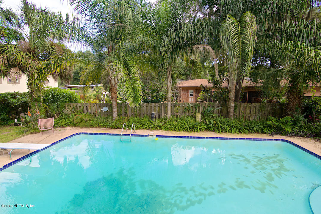 1420 Pinewood Road Jacksonville Beach, FL 32250 - Photo 6 of 22 Pool