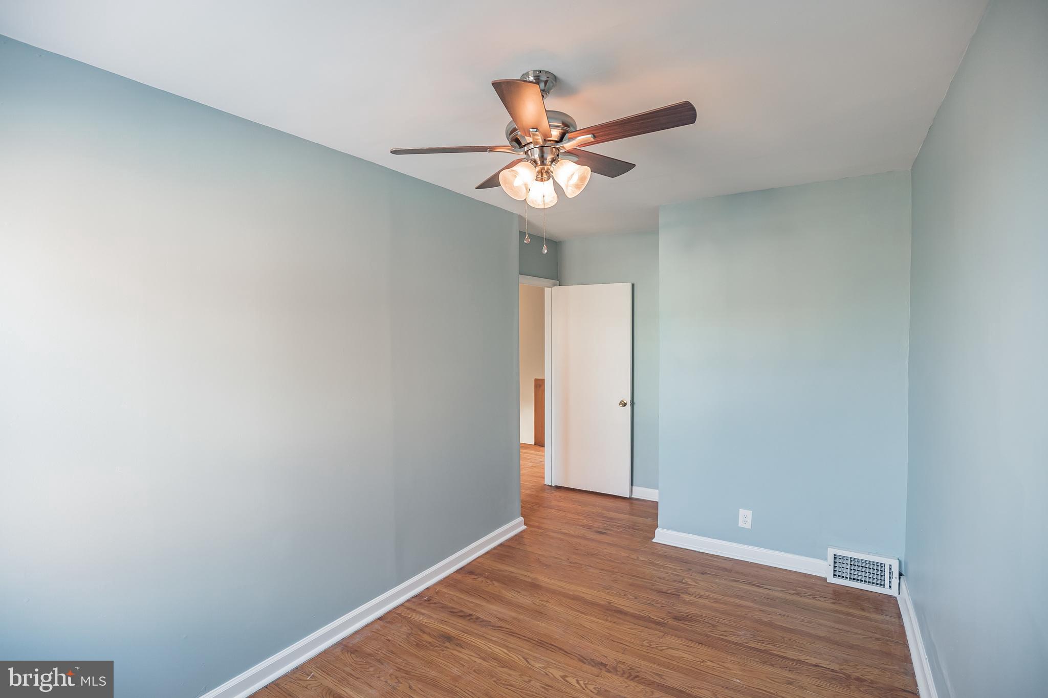 325 Righter Street Philadelphia, PA 19128 - Photo 18 of 30 Gallery Image 18