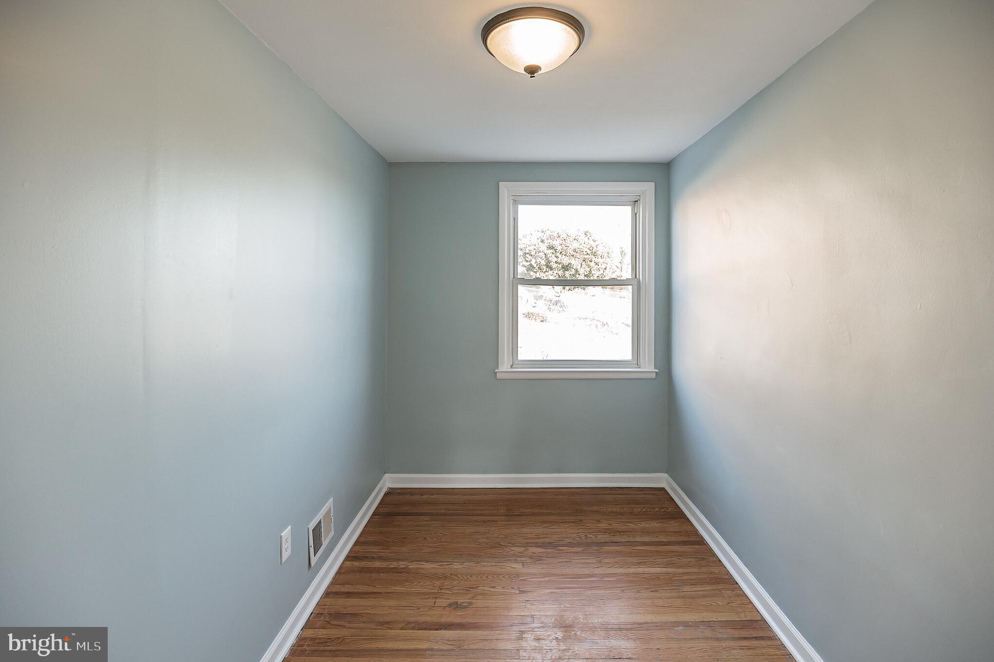 325 Righter Street Philadelphia, PA 19128 - Photo 19 of 30 Gallery Image 19
