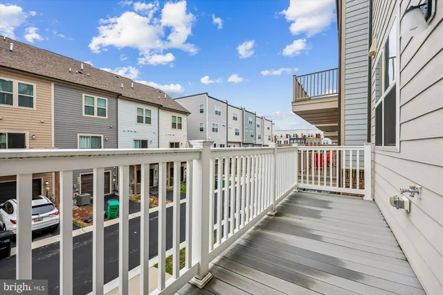 $925,000 | 108 Salinger Drive, Gaithersburg, MD 20878