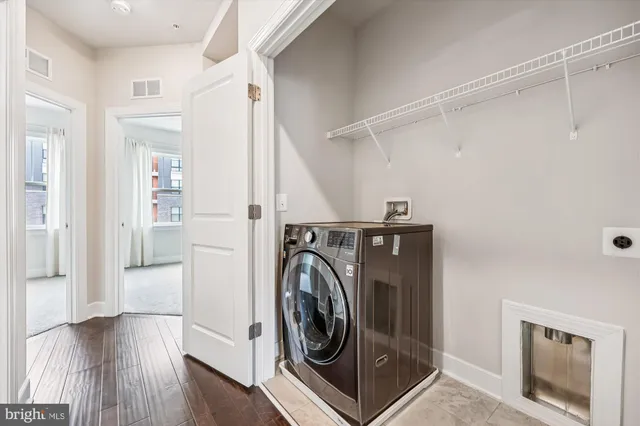 $925,000 | 108 Salinger Drive, Gaithersburg, MD 20878