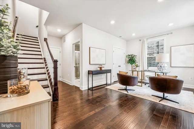 $925,000 | 108 Salinger Drive, Gaithersburg, MD 20878