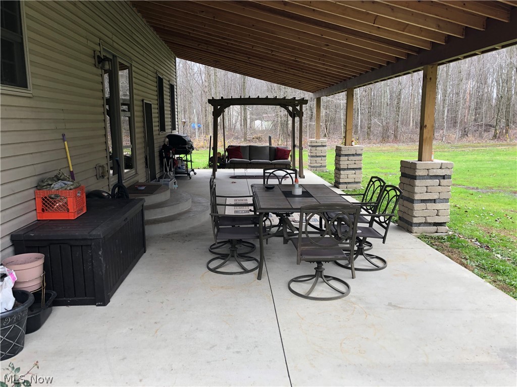4811 Palmyra Road Southwest Warren, OH 44481 - Photo 7 of 26