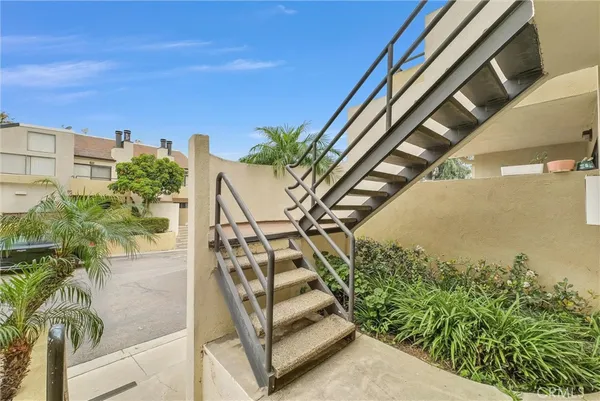 $3,500 | 13115 Le Parc, Unit 8, Chino Hills, CA 91709