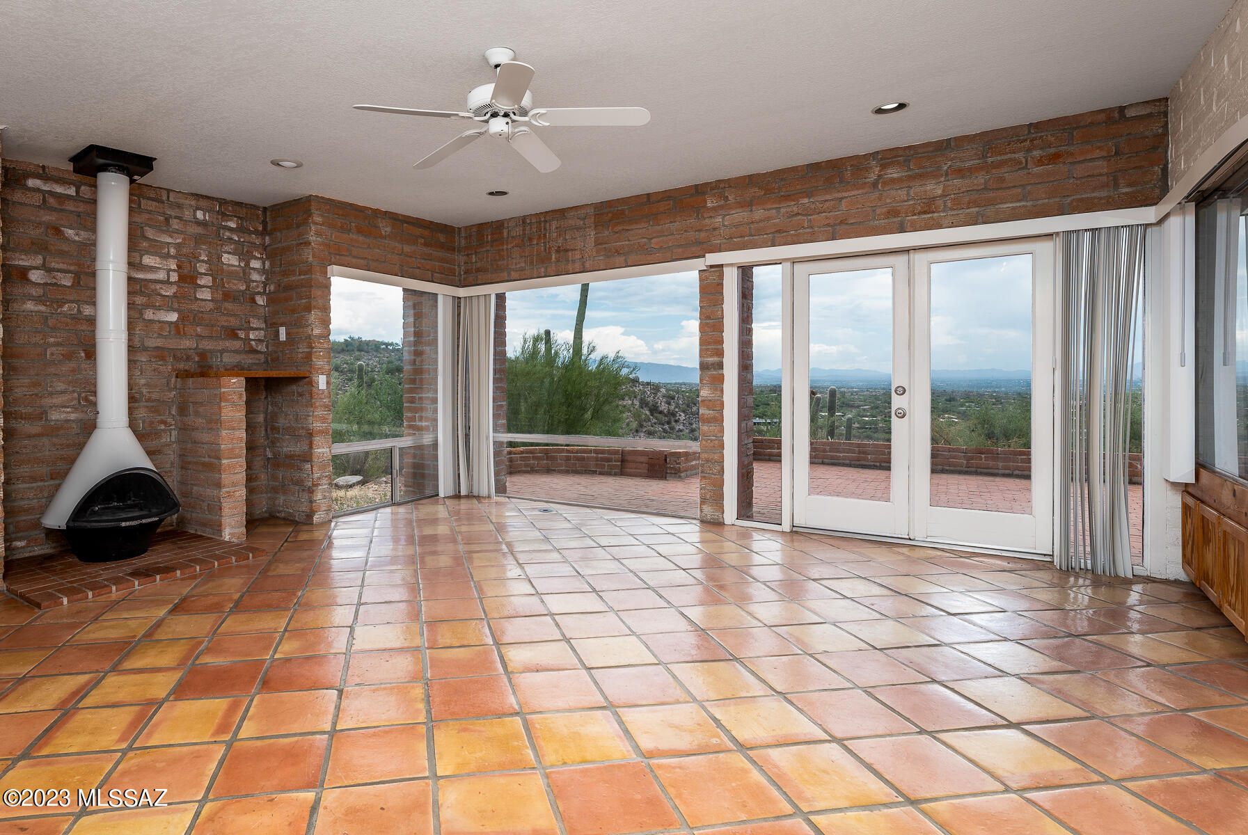6942 North Table Mountain Road Tucson, AZ 85718 - Photo 23 of 43