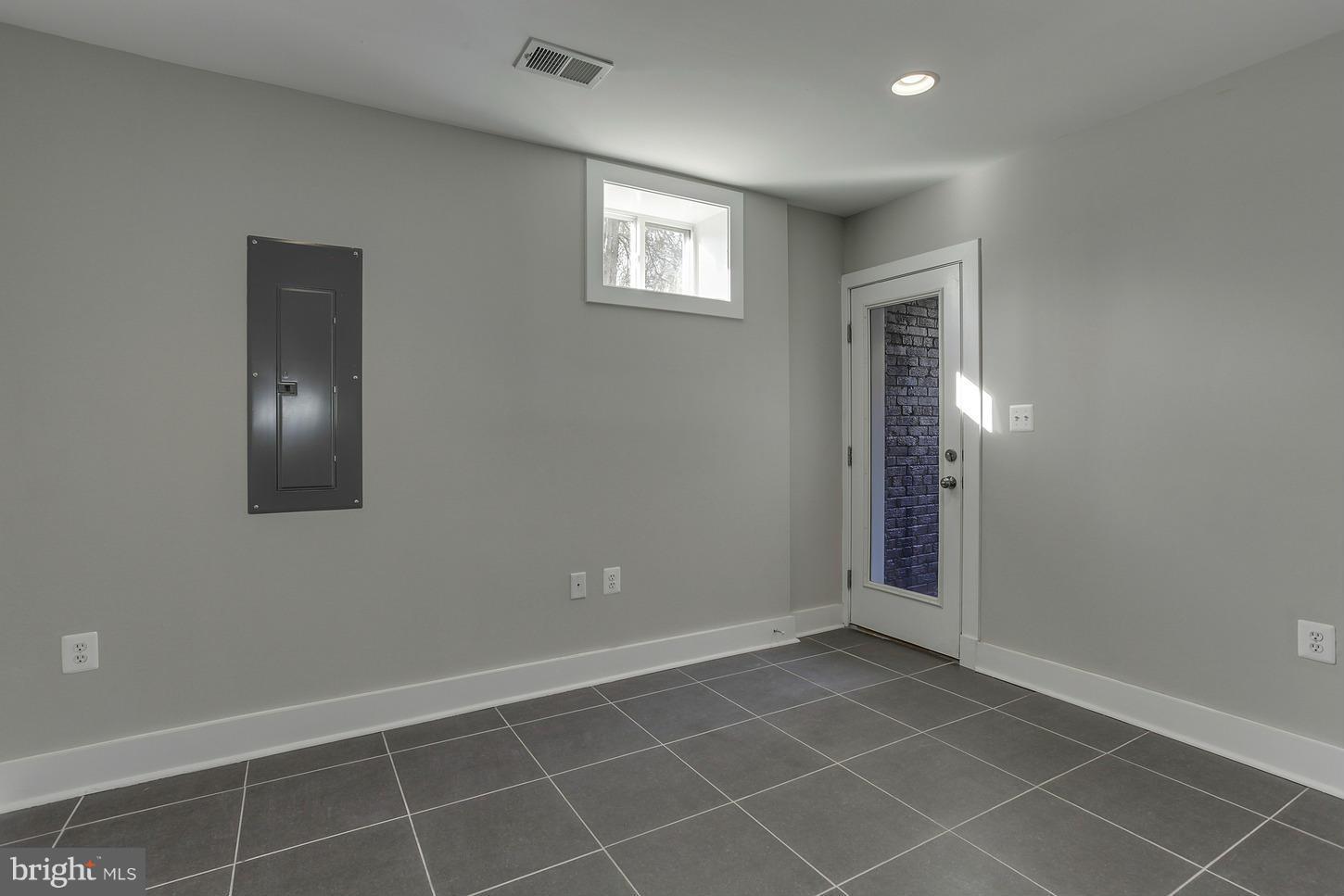 1447 Rittenhouse Street Northwest Washington, DC 20011 - Photo 26 of 30 Bedroom