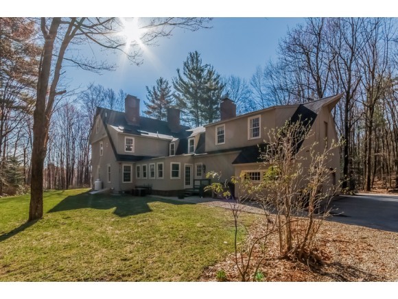 9 Nathan Lord Road Amherst, NH 03031 - Photo 29 of 32