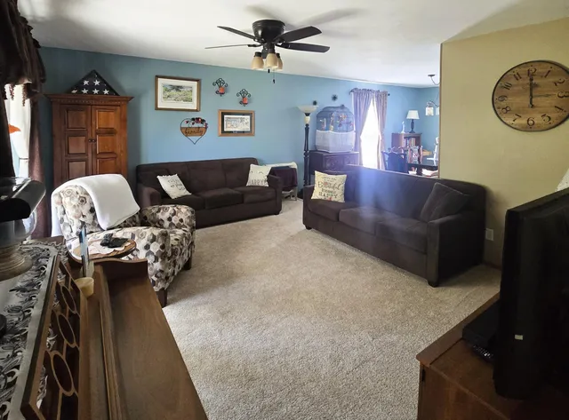 $799,900 | 10880 West 7 Mile Road, Raymond, WI 53126