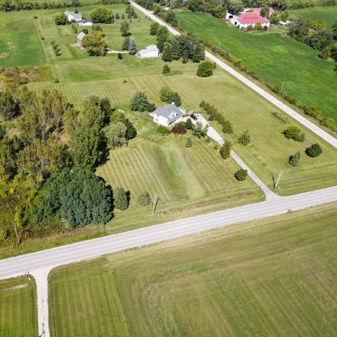 $799,900 | 10880 West 7 Mile Road, Raymond, WI 53126