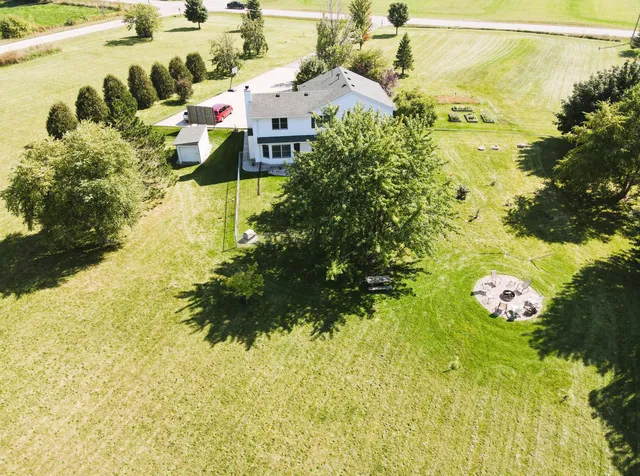 $799,900 | 10880 West 7 Mile Road, Raymond, WI 53126