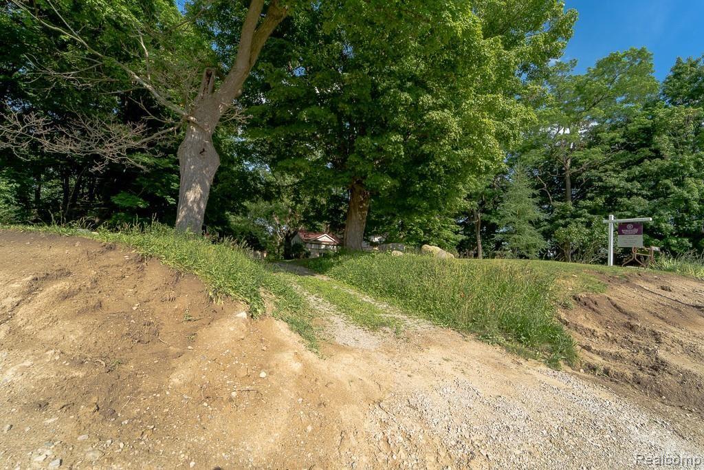 25710 Power Road Farmington Hills, MI 48336 - Photo 81 of 87