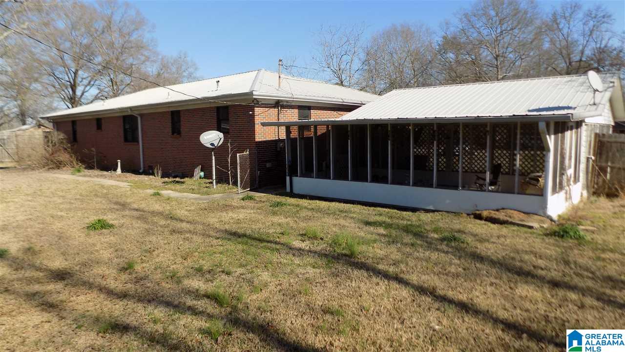 805 Taylor Road Gadsden, AL 35905 - Photo 3 of 25