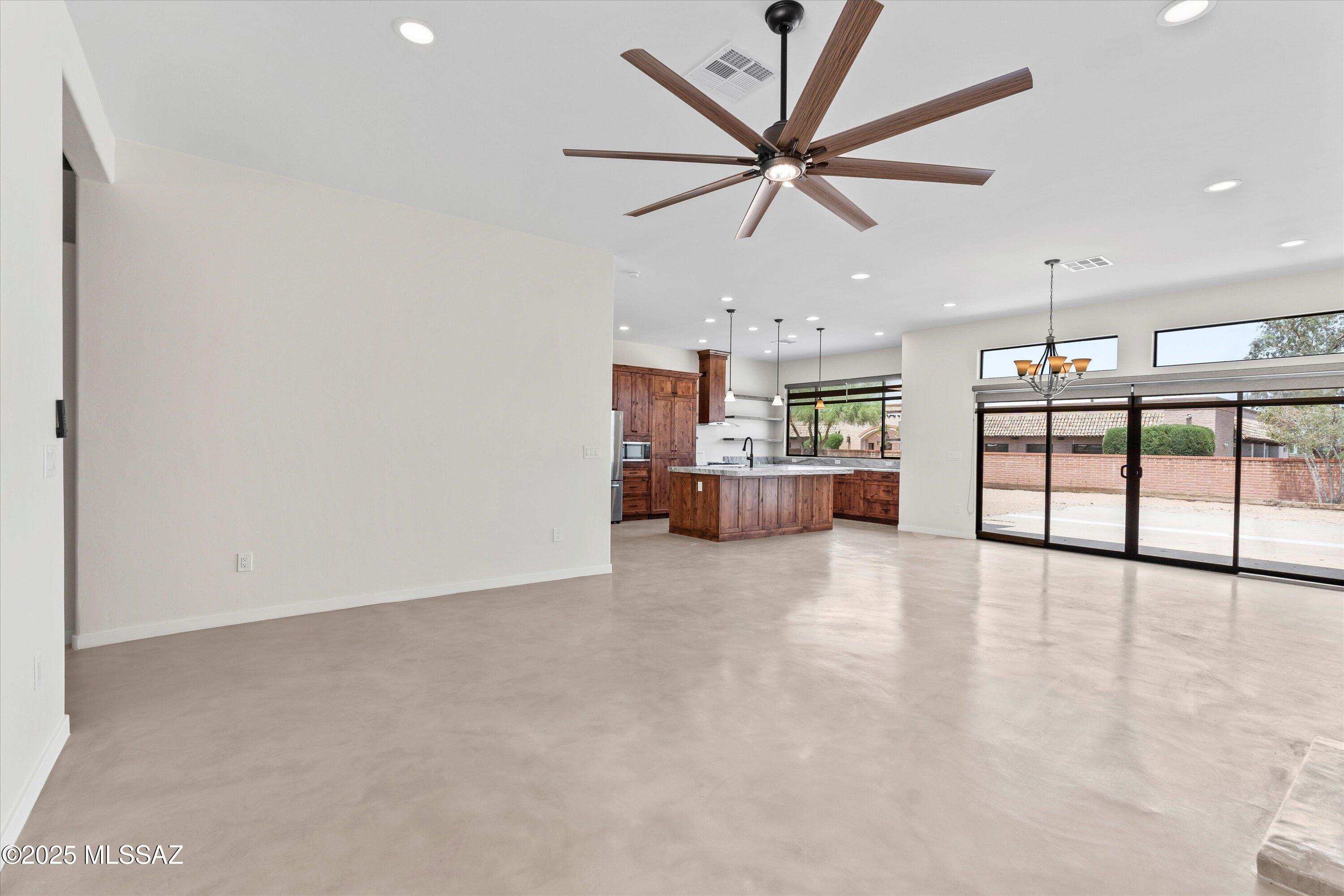 1915 East Lind Road Tucson, AZ 85719 - Photo 5 of 39