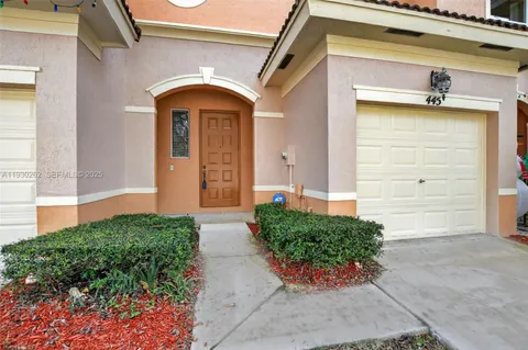 $349,000 | 445 Rainbow Springs Terrace, Royal Palm Beach, FL 33411