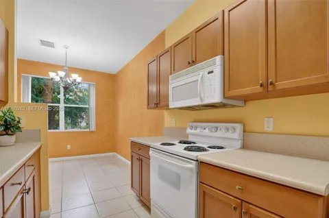 $349,000 | 445 Rainbow Springs Terrace, Royal Palm Beach, FL 33411