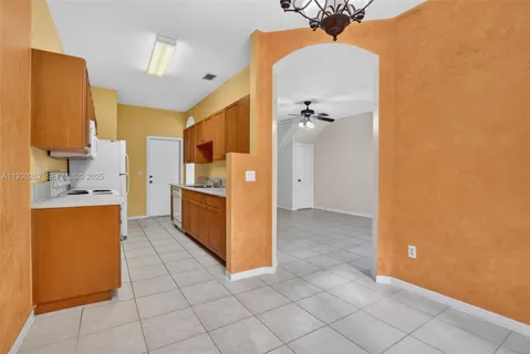 $349,000 | 445 Rainbow Springs Terrace, Royal Palm Beach, FL 33411