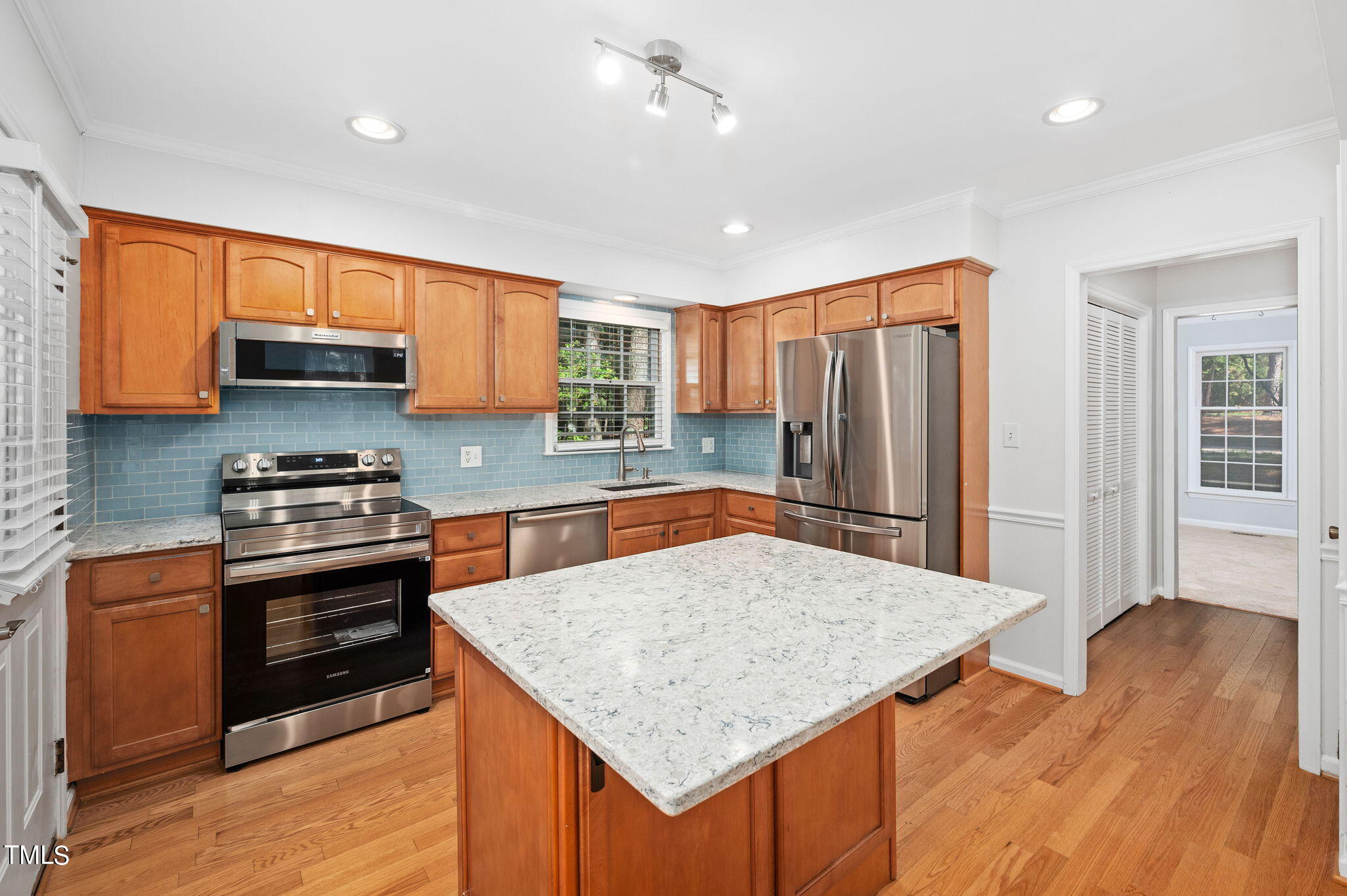 200 Wetherburn Lane Raleigh, NC 27615 - Photo 7 of 30 7-web-or-mls-200-wetherburn-ln