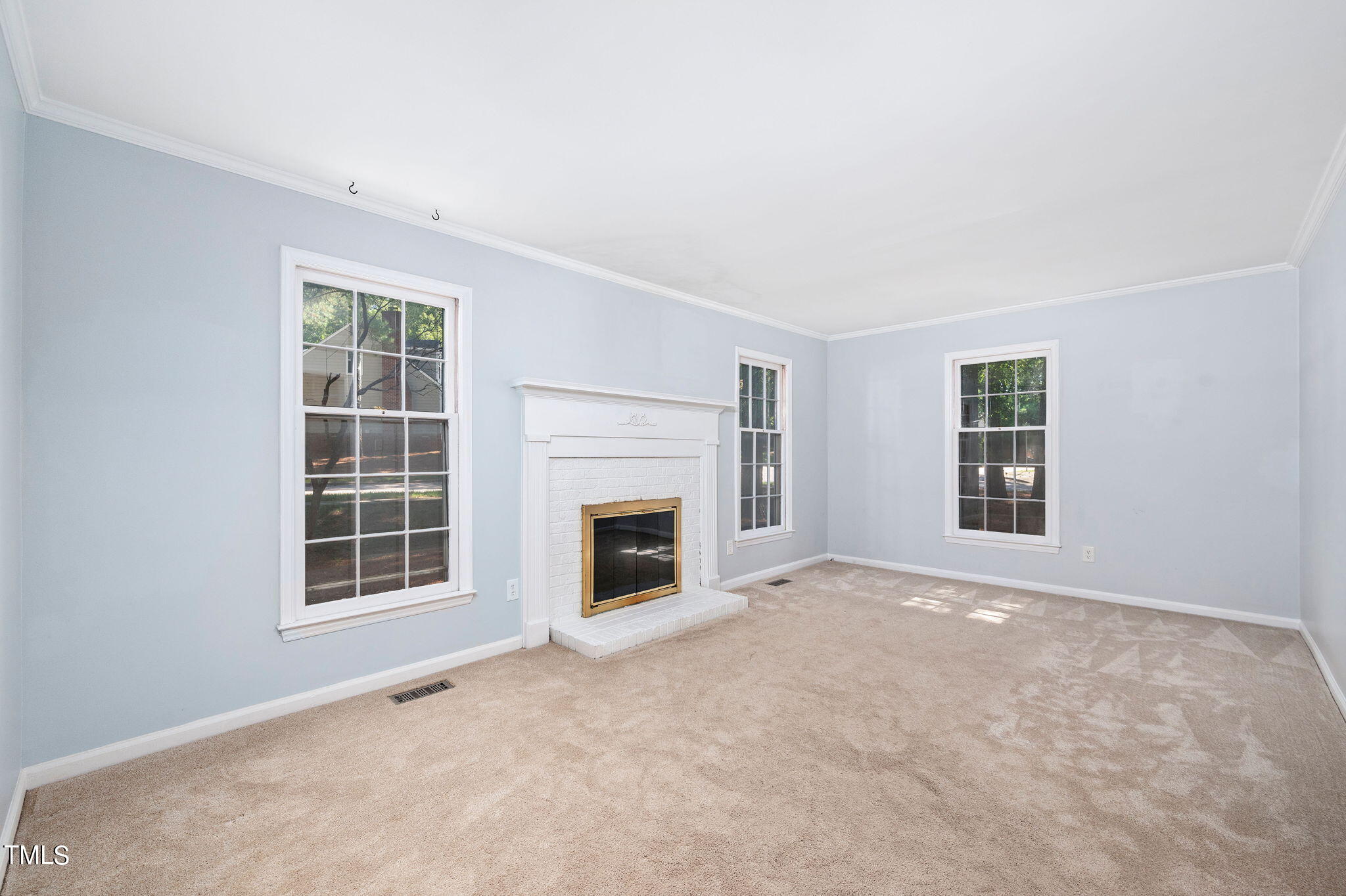 200 Wetherburn Lane Raleigh, NC 27615 - Photo 10 of 30 10-web-or-mls-200-wetherburn-ln