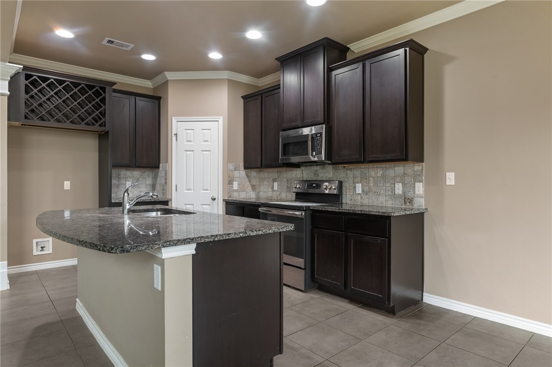 2267 Tallow Drive Portland, TX 78374 - Photo 15 of 25