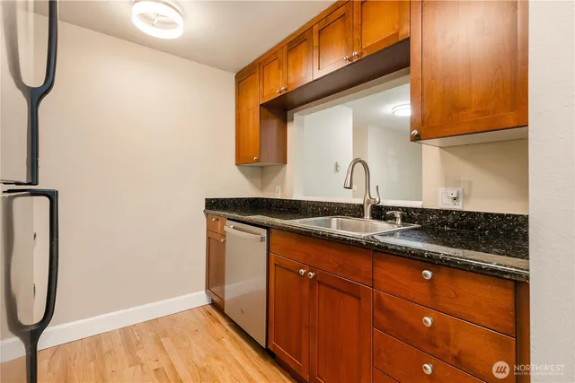 $3,000 | 755 5th Avenue Northwest, Unit D202, Issaquah, WA 98027