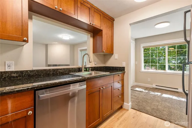 $3,000 | 755 5th Avenue Northwest, Unit D202, Issaquah, WA 98027