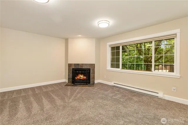 $3,000 | 755 5th Avenue Northwest, Unit D202, Issaquah, WA 98027