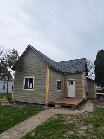 $172,400 | 1016 Dawson Street, Indianapolis, IN 46203