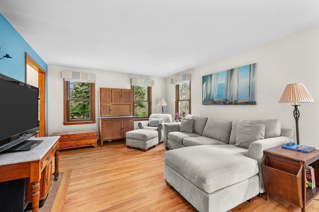 14 Spences Trace Road Harwich, MA 02645 - Photo 4 of 18 Gallery Image 4