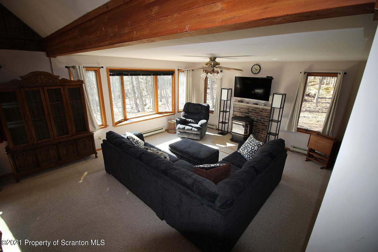 26 Wedge Road Lake Ariel, PA 18436 - Photo 14 of 47 Gallery Image 14