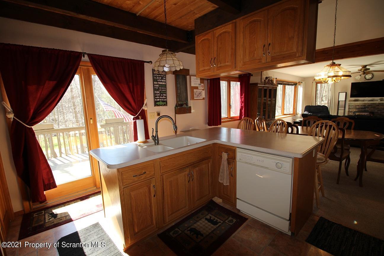 26 Wedge Road Lake Ariel, PA 18436 - Photo 8 of 47 Gallery Image 8