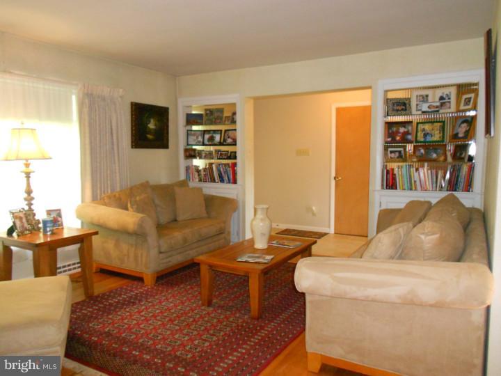 3531 East Kent Road Reading, PA 19605 - Photo 5 of 24 Gallery Image 5