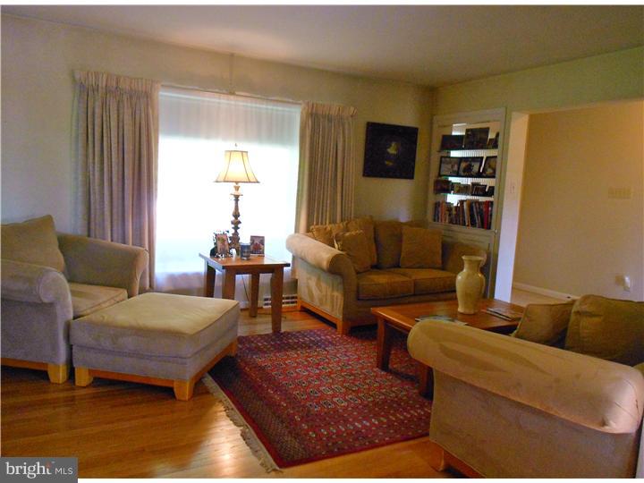 3531 East Kent Road Reading, PA 19605 - Photo 6 of 24 Gallery Image 6