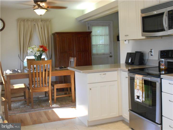 3531 East Kent Road Reading, PA 19605 - Photo 10 of 24 Gallery Image 10