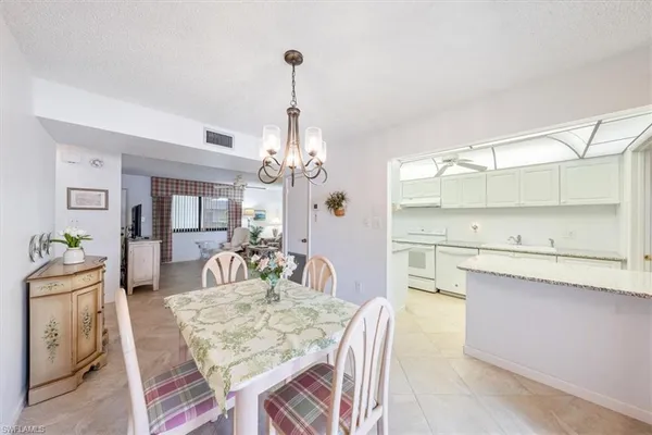 $5,300 | 788 Park Shore Drive, Unit D30, Naples, FL 34103